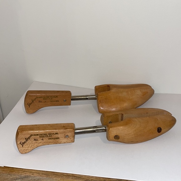 Vintage Wooden Metal Shoe Keepers Rochester Tree Co. Split Toe Stretch - Picture 3 of 7